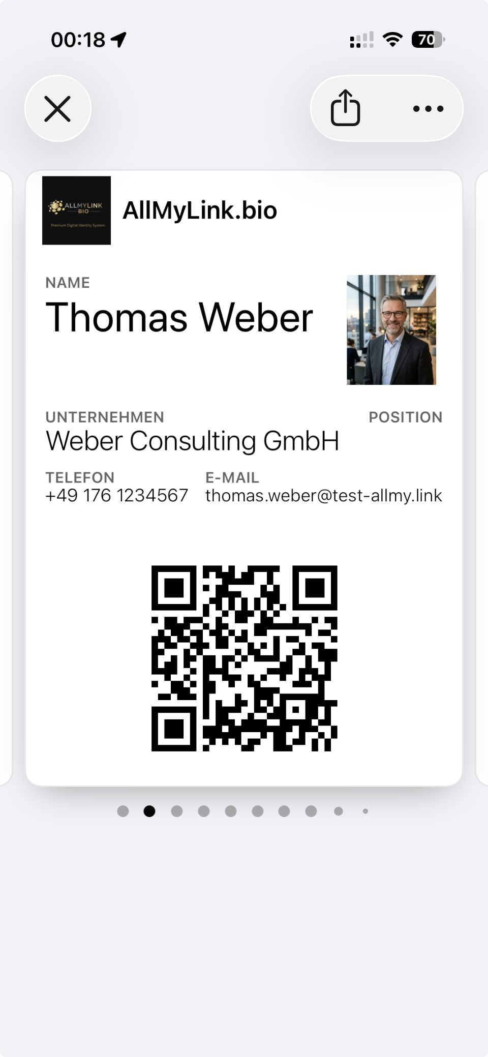 Thomas Weber — Apple Wallet Visitenkarte im iPhone, Foto mit QR-Code zum Teilen